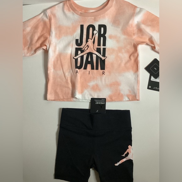 Freebie alert: 4t girls Nike haul - Picture 2 of 6